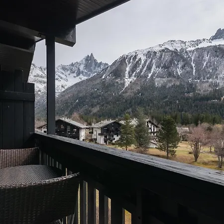 Appartement Les Drus - Alpes Travel - - Sleeps 6 Chamonix