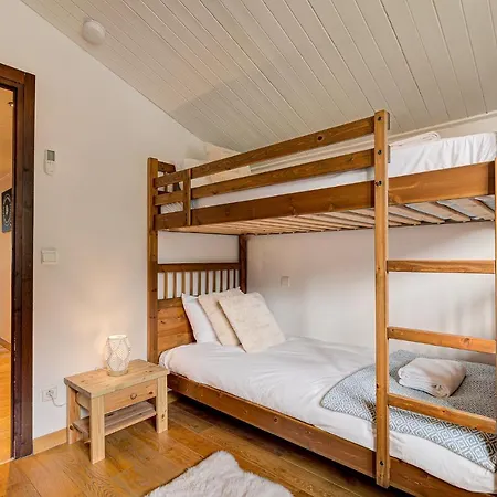 아파트 Apartment Les Drus, Alpes Agency, Chamonix, Les Praz, Sleeps 6 *
