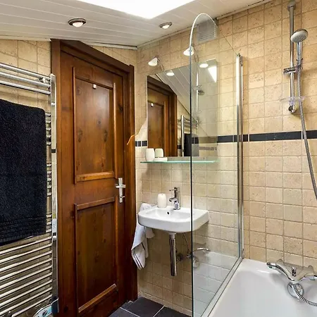 Les Drus, Alpes Agency, Chamonix, Les Praz, Sleeps 6 Chamonix