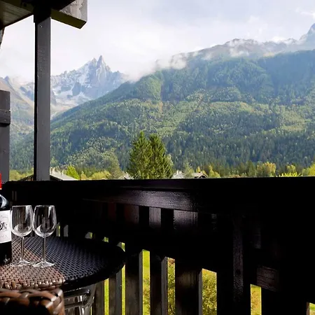 Les Drus, Alpes Agency, Chamonix, Les Praz, Sleeps 6 Apartment